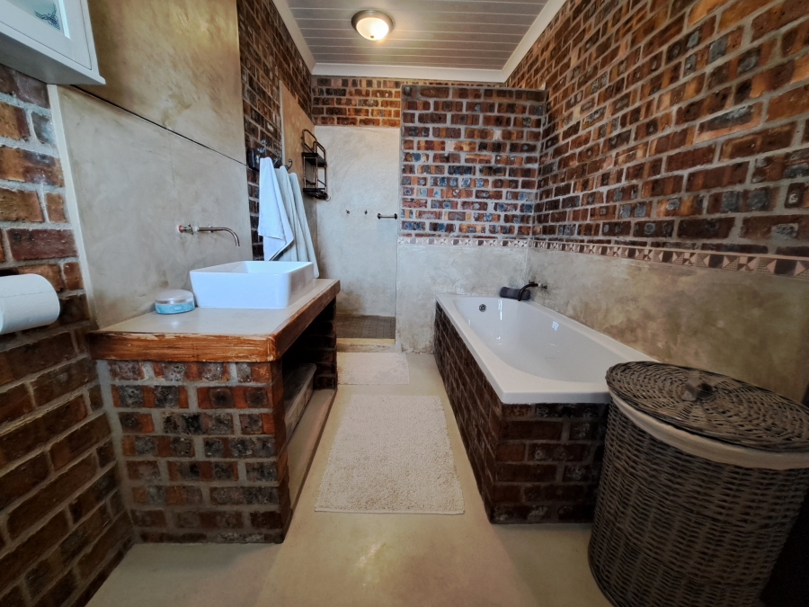 2 Bedroom Property for Sale in Hopefield Western Cape